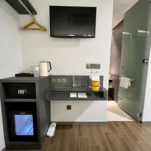 Bliss 3*, Singapur Singapur